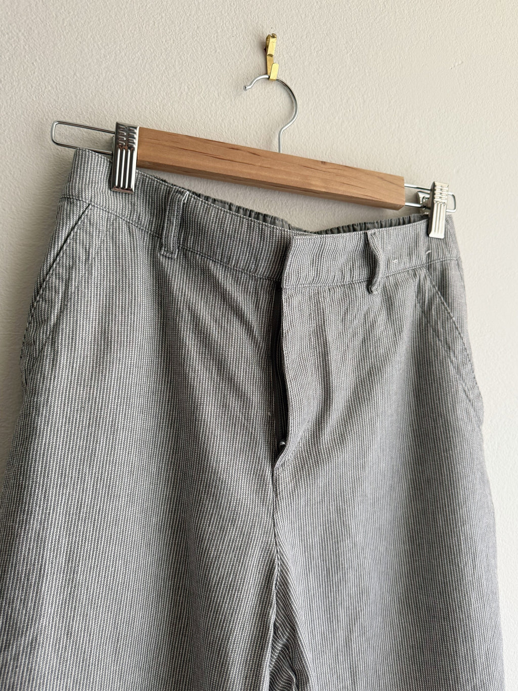 Uniqlo Grey Pinstripe Linen-Cotton Pants