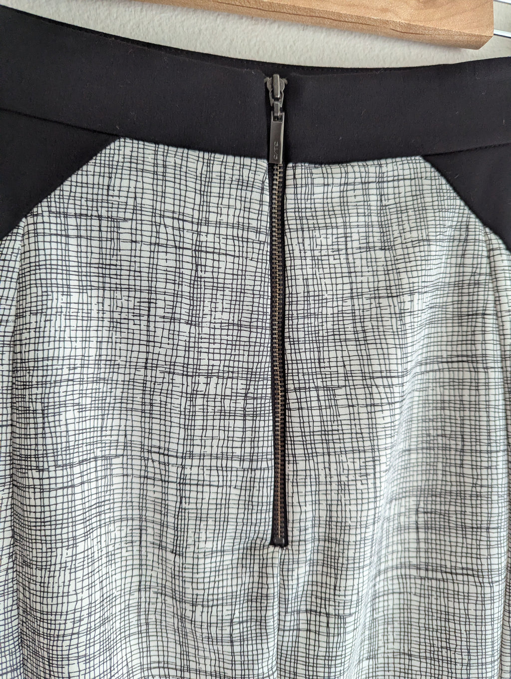 Cue Abstract Pencil Skirt