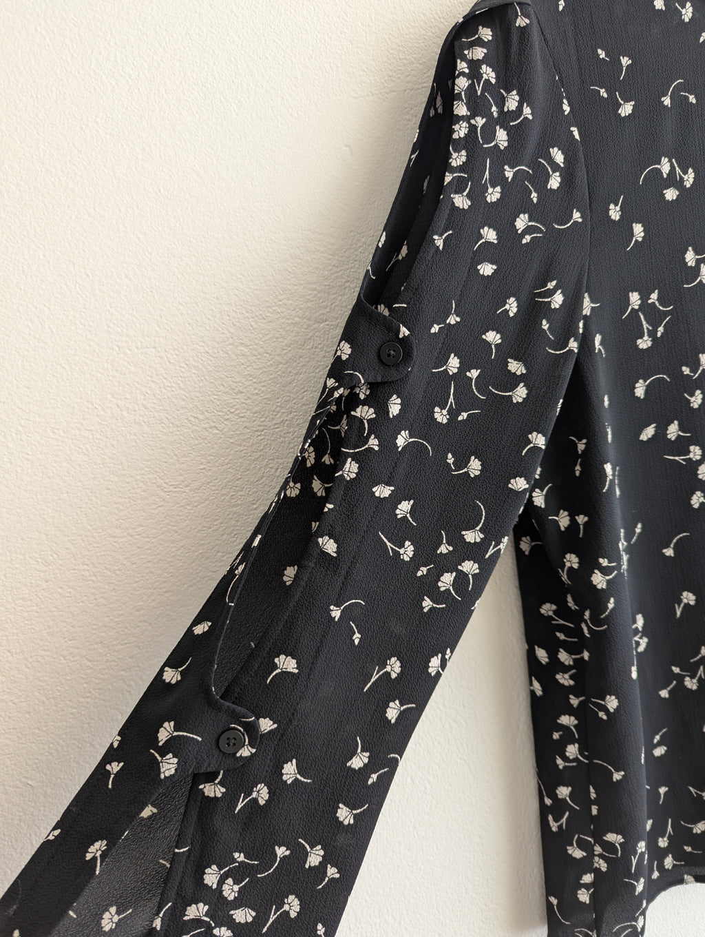 Veronika Maine Floral Blouse
