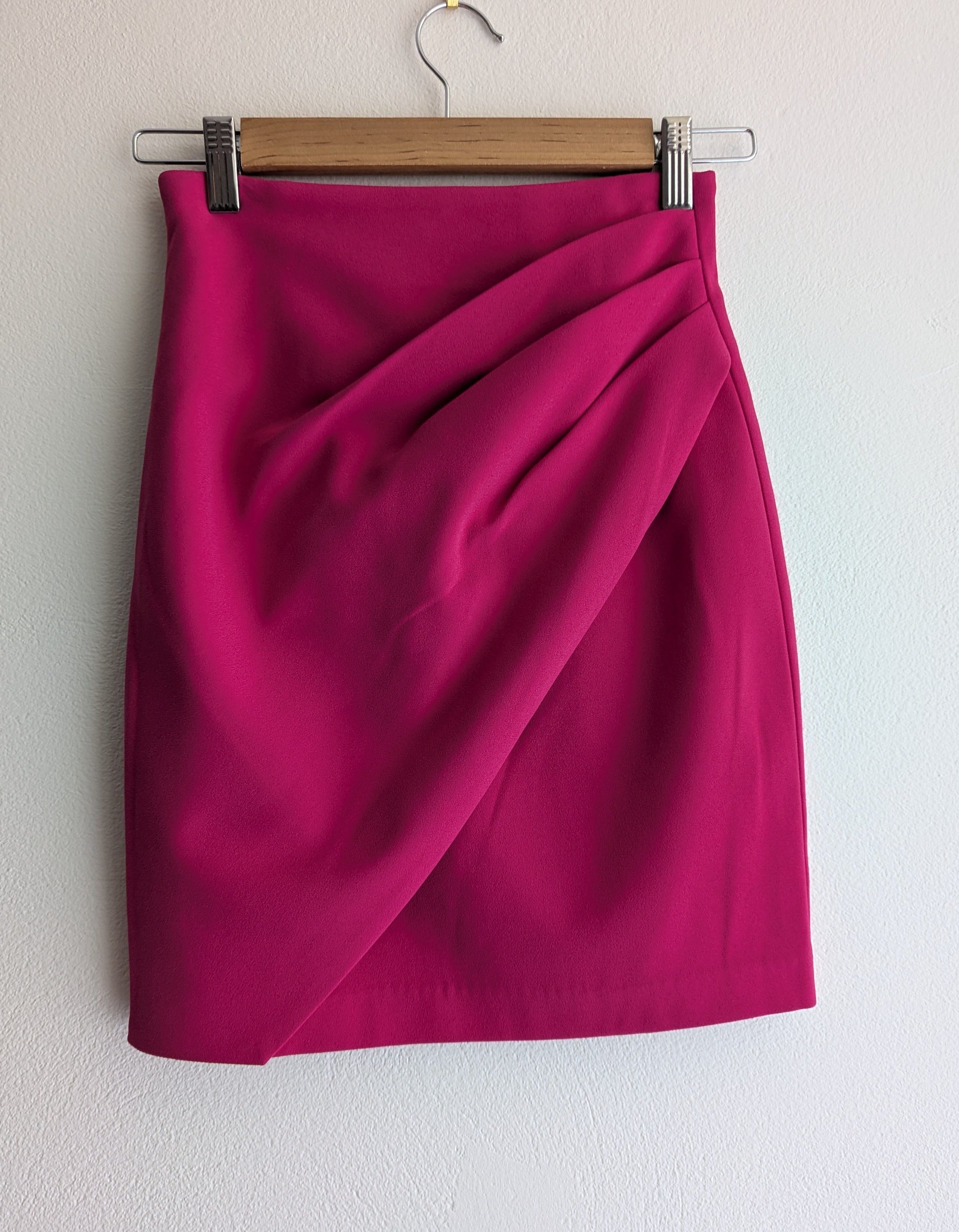 Sheike Tuck Mini Skirt