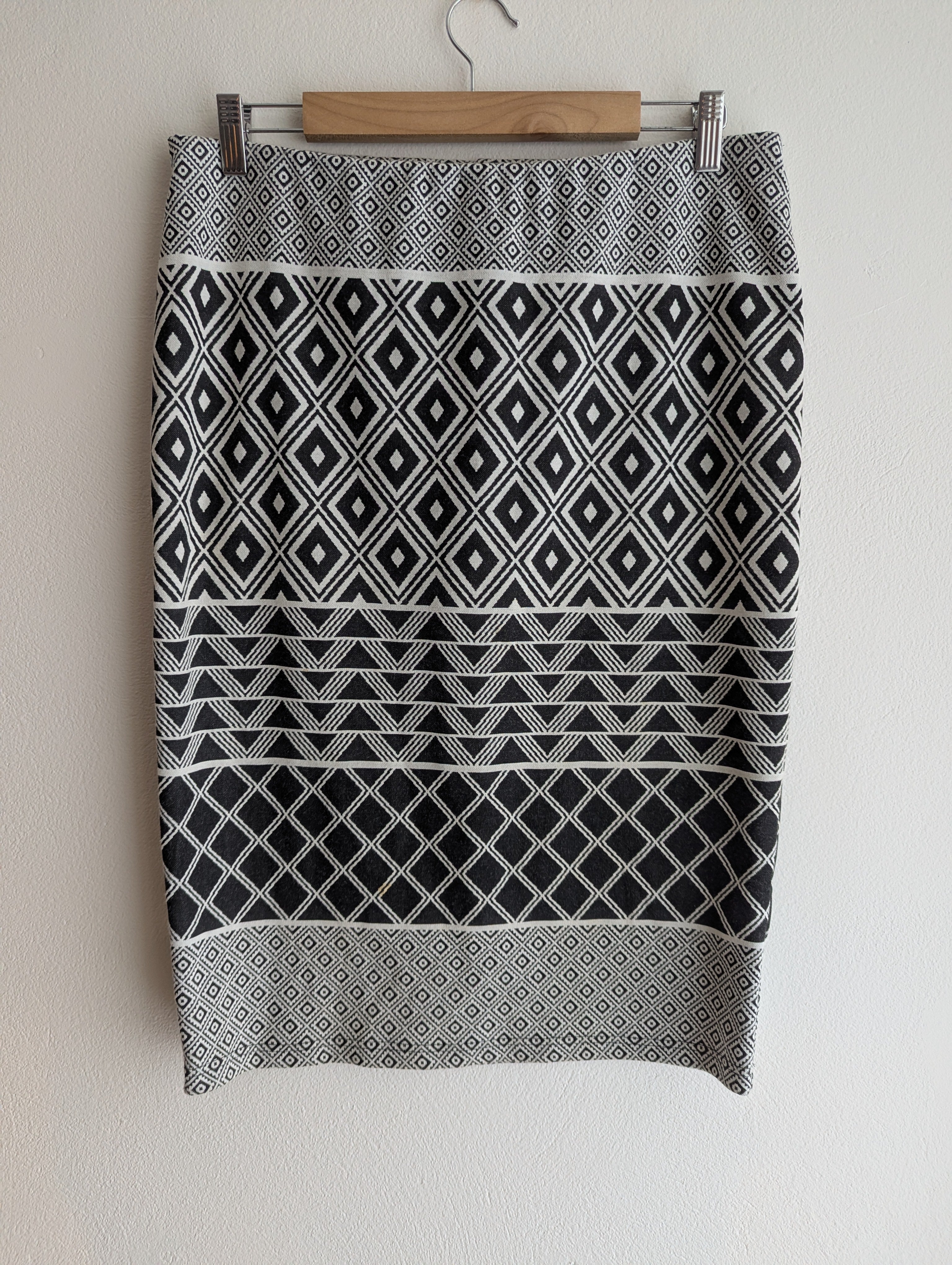 Veronika Maine Geometric Midi Skirt