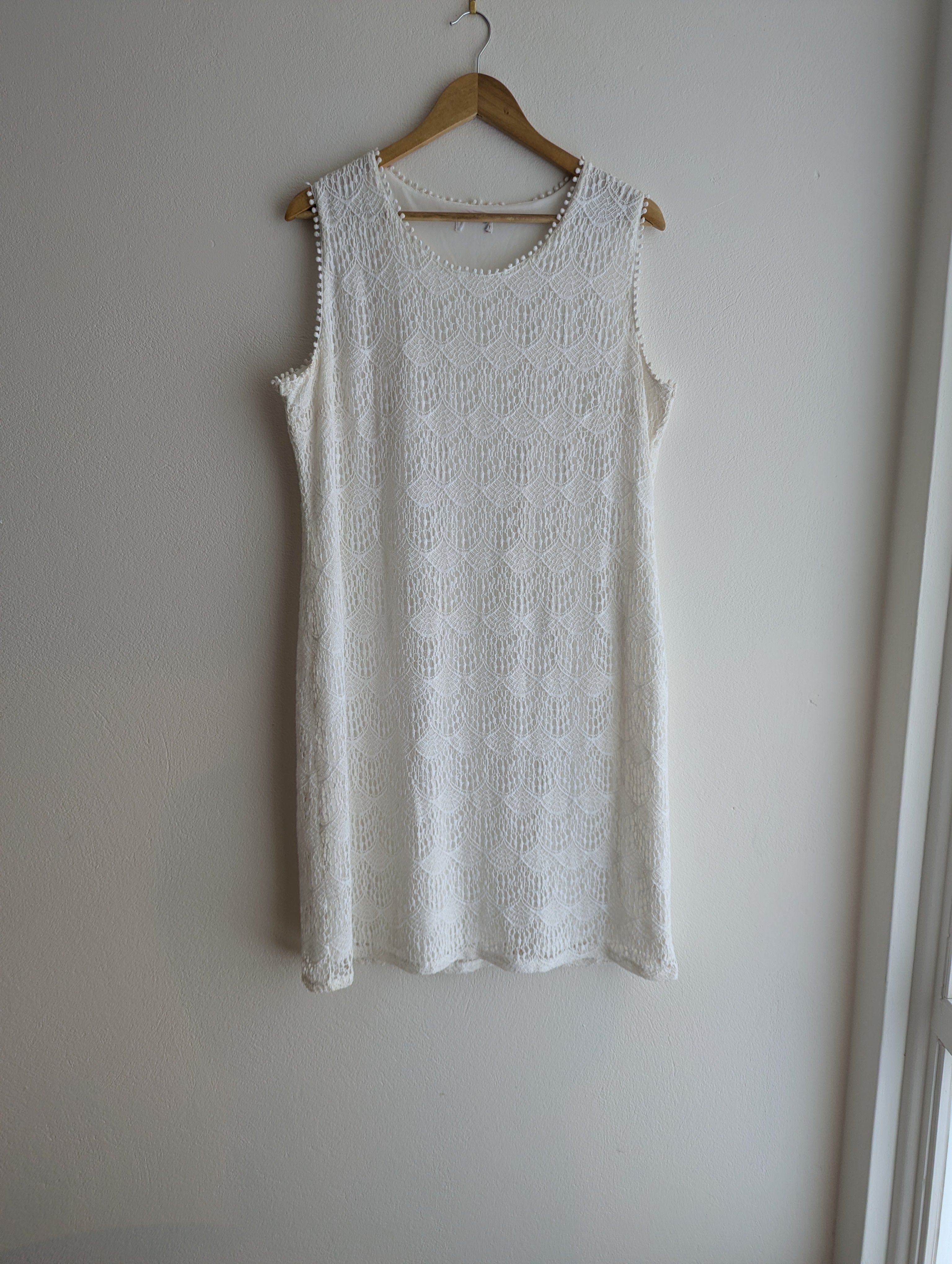 Lace shift dress