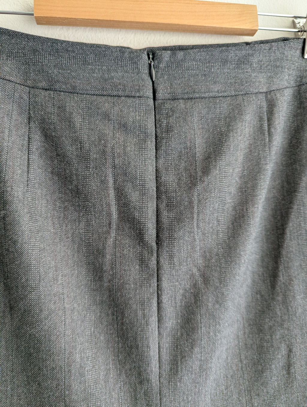 Cue Ruffle Hem Tailored Skirt