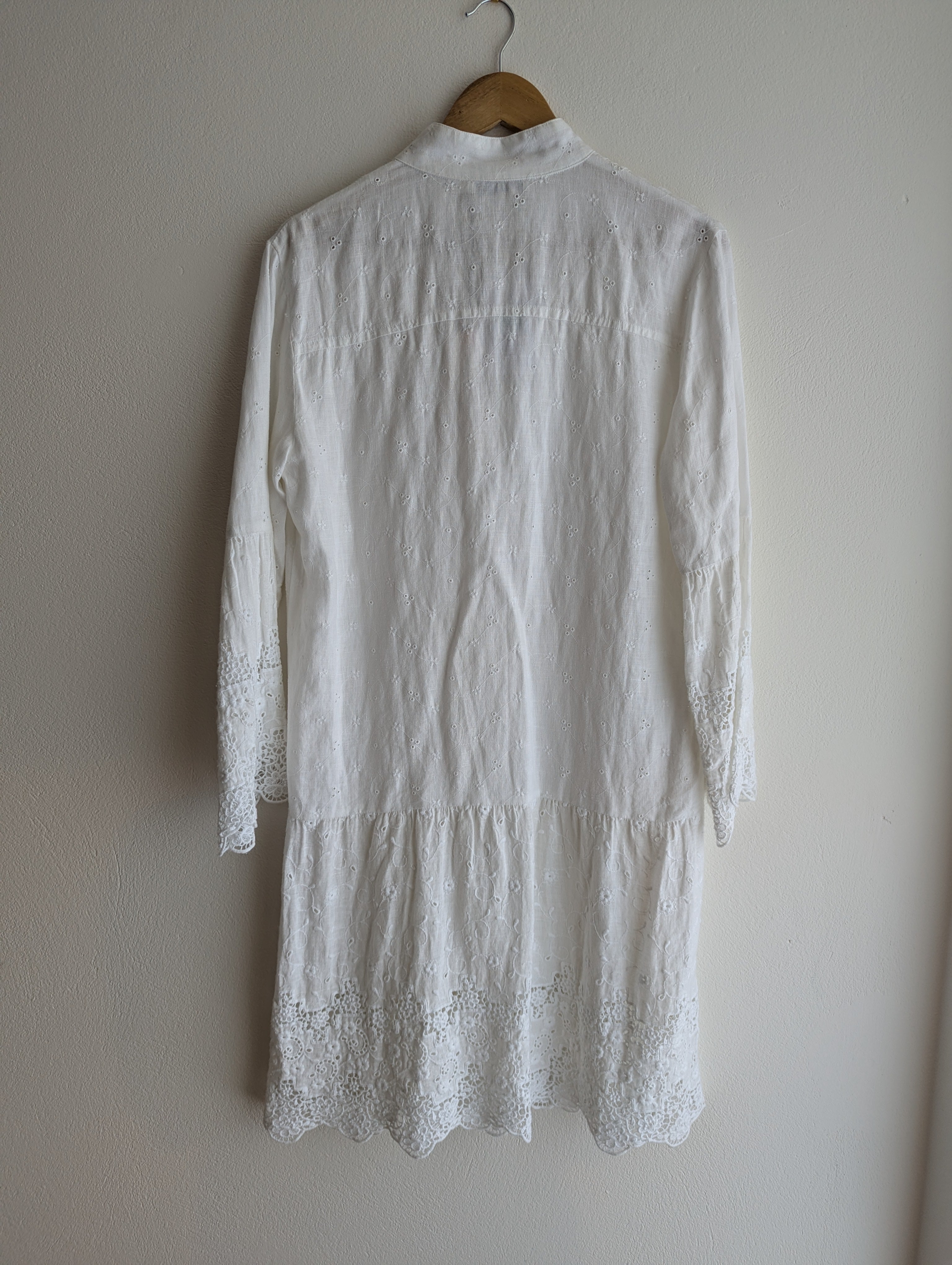 0039 Italy Broderie Anglais Dress