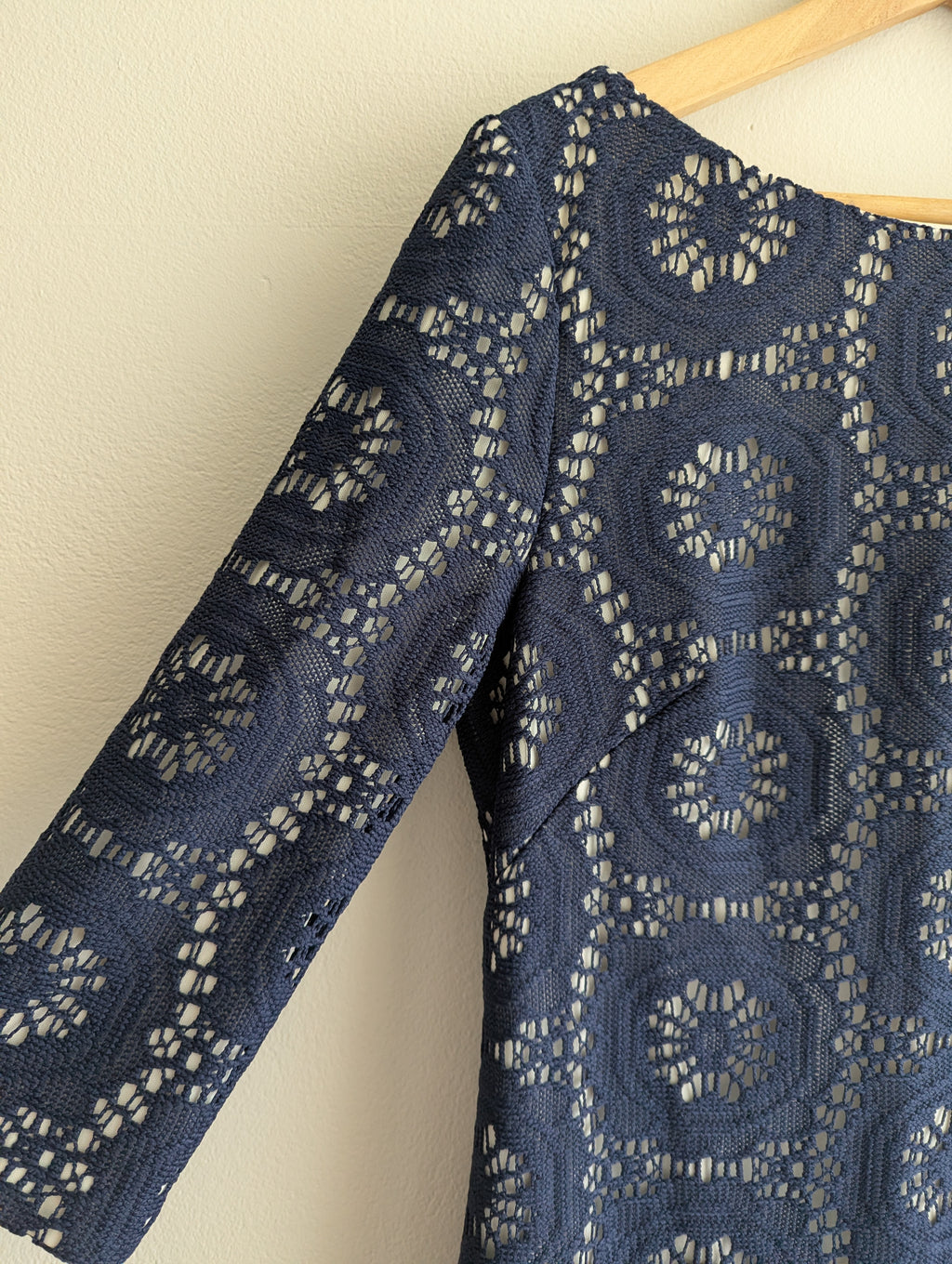 Review Floral Crochet Dress