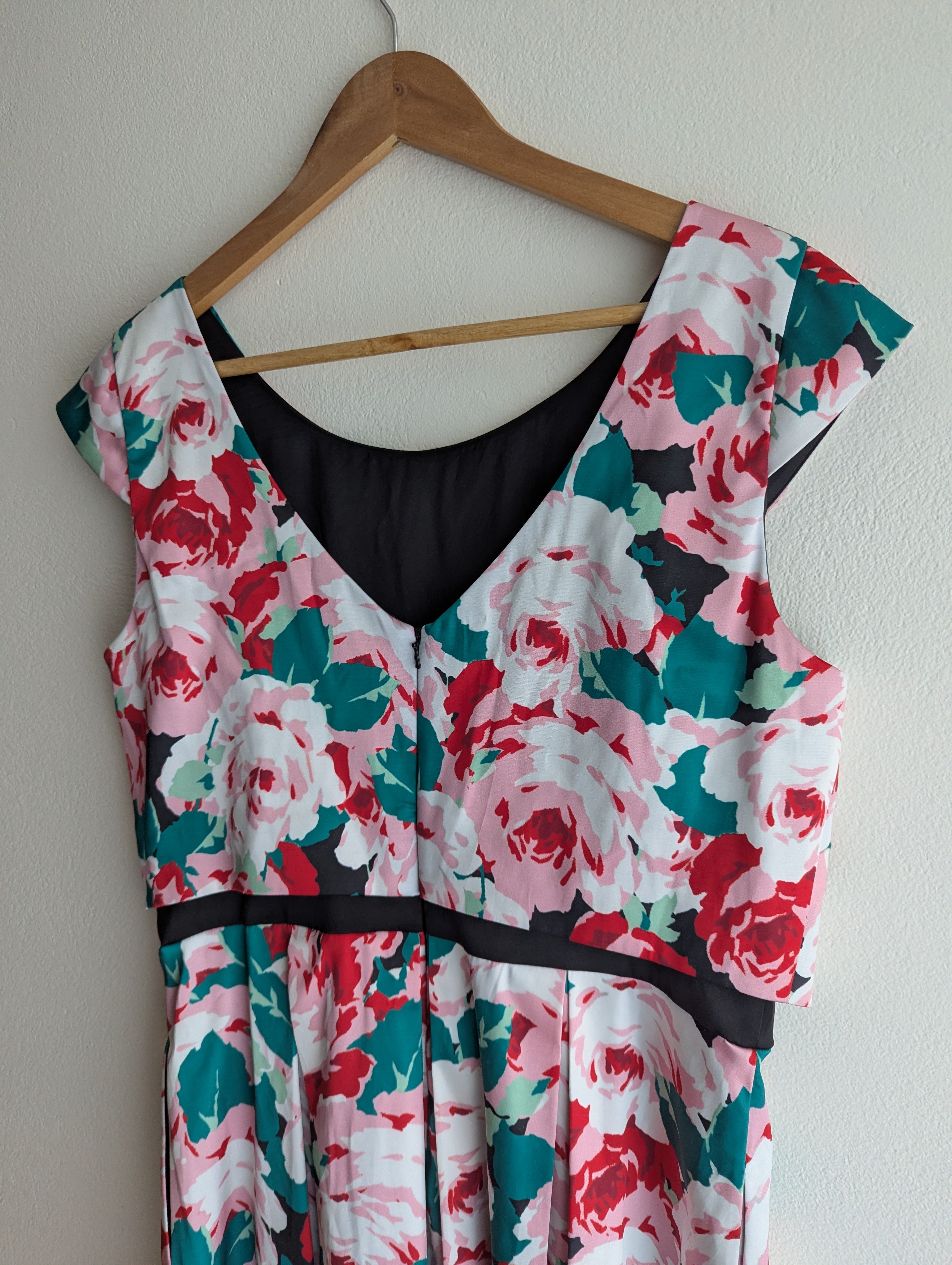 Review Floral Dress