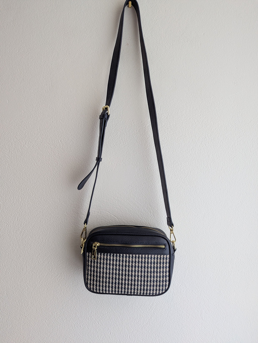 Zjoosh navy and houndstooth cross body camera bag