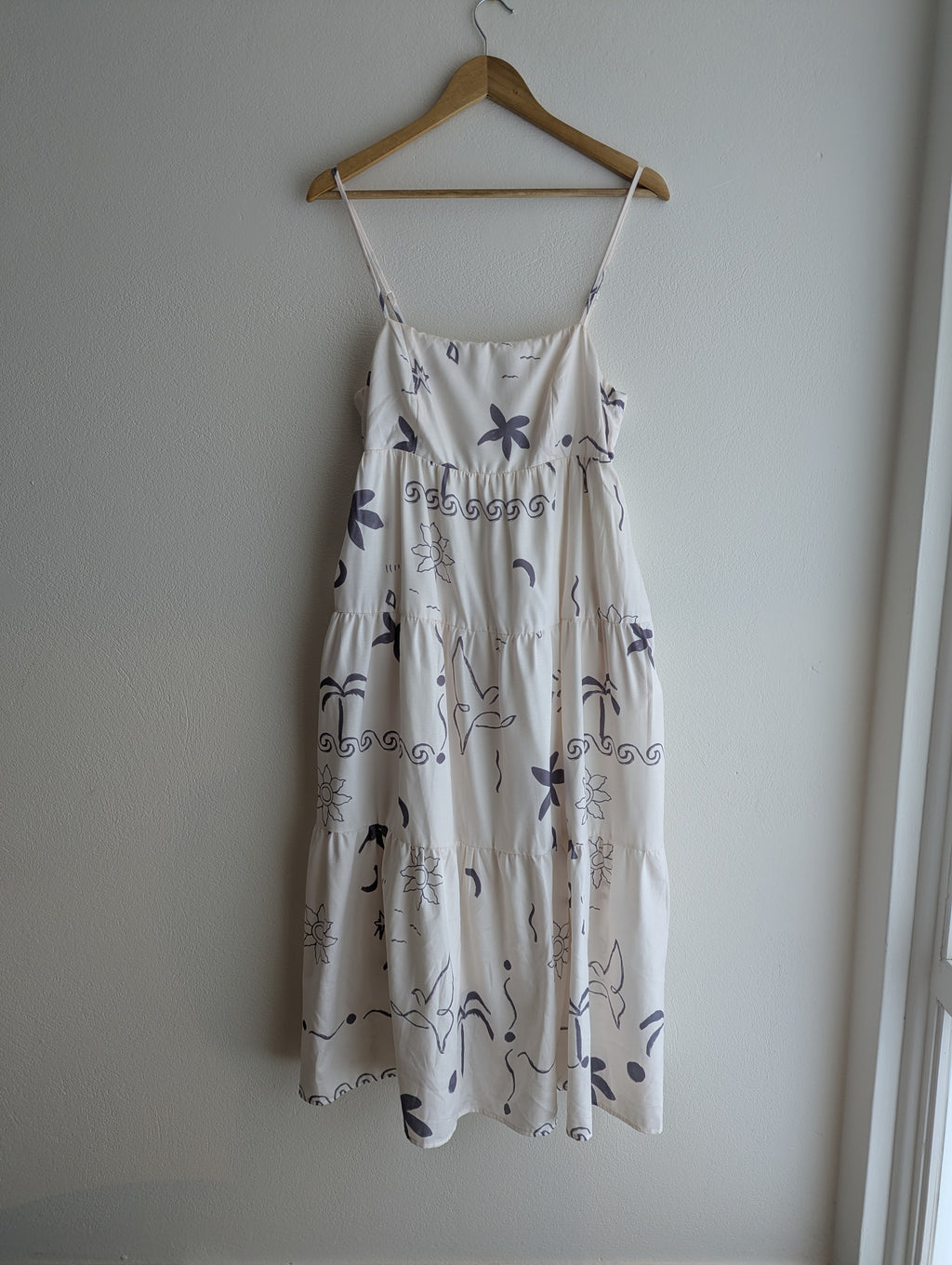 Delilah Beach Print Tiered dress