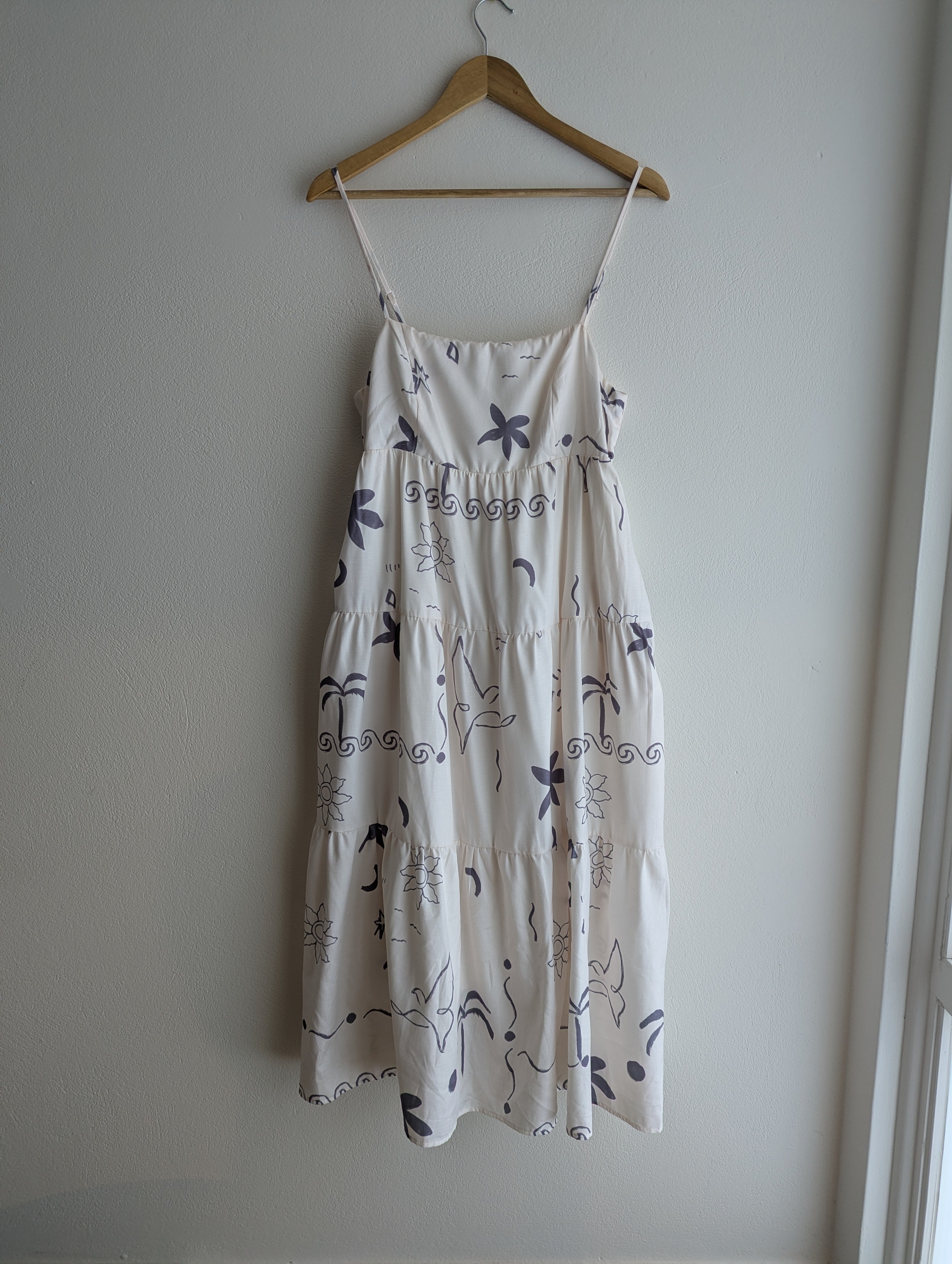 Delilah Beach Print Tiered dress