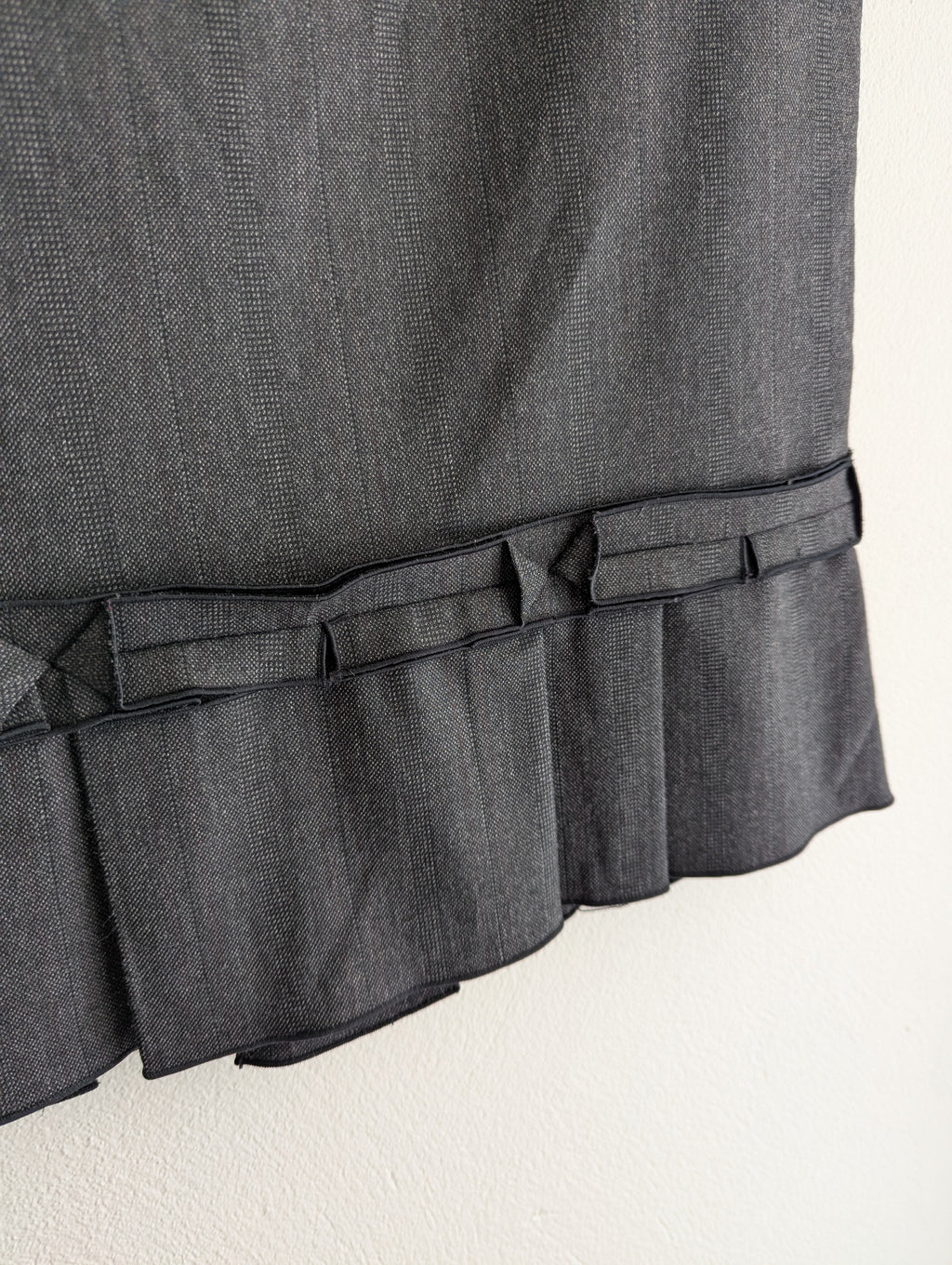 Cue Ruffle Hem Tailored Skirt