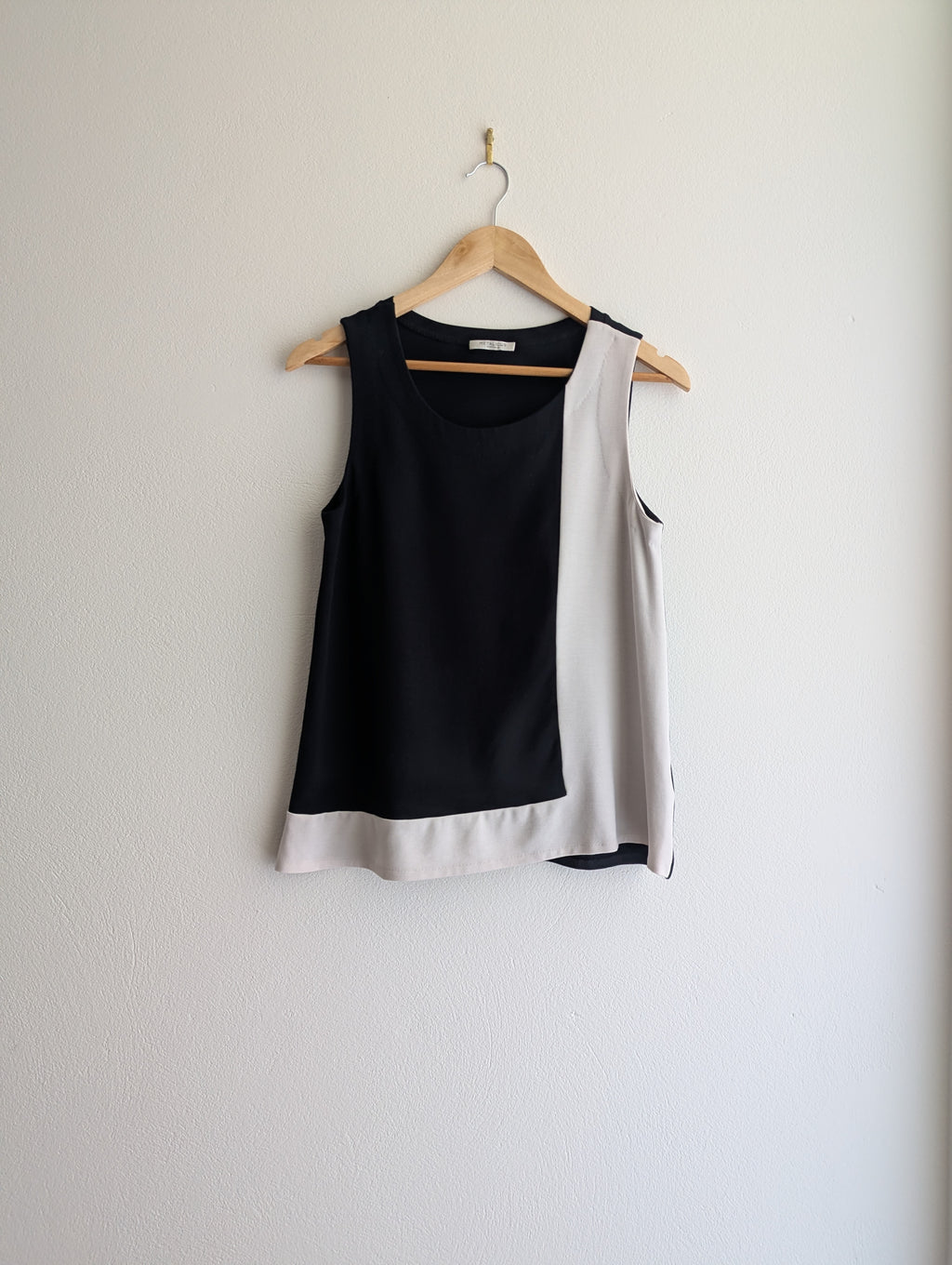Metalicus Contrast Tank Top
