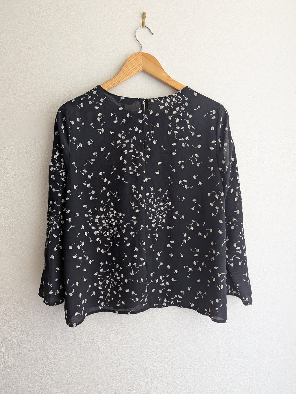 Veronika Maine Floral Blouse