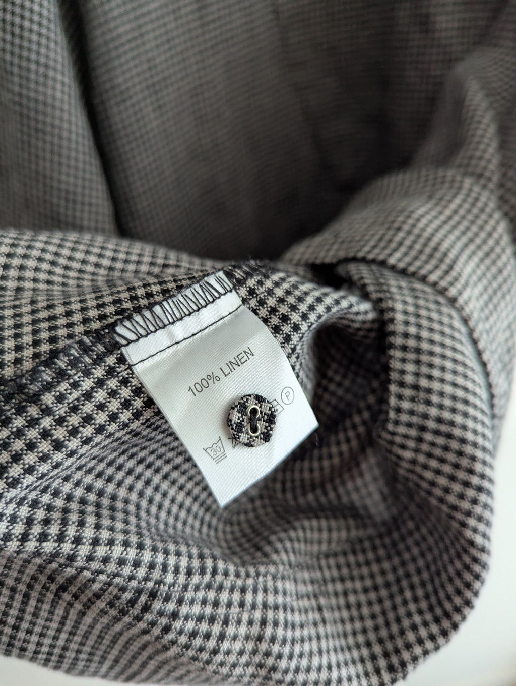 Eva's Sunday Linen Tunic Top
