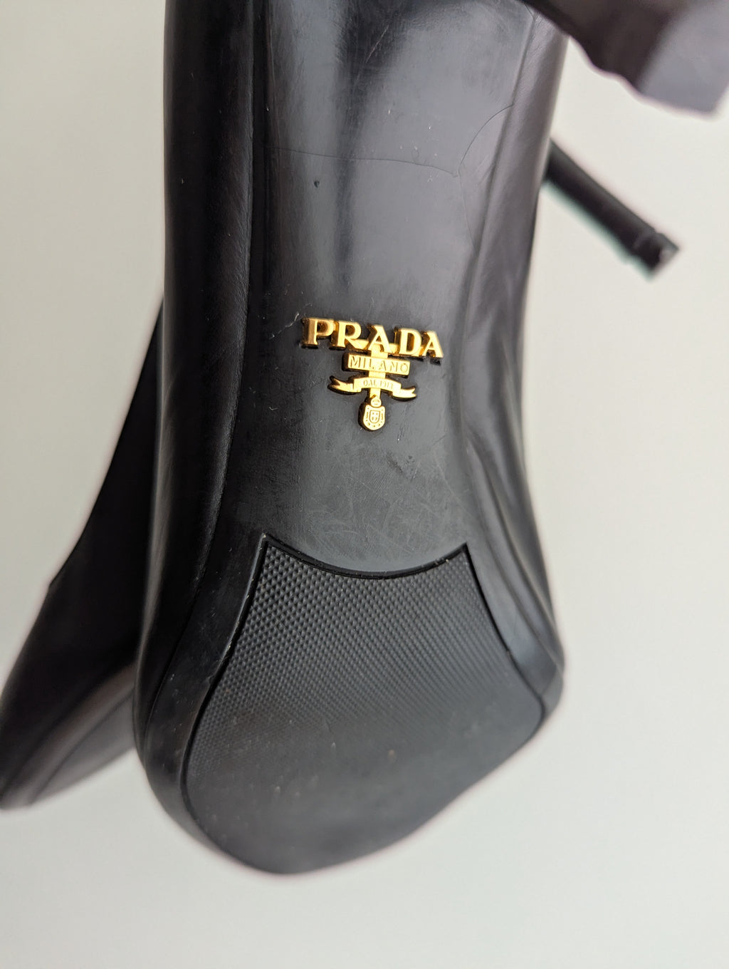 Prada Black Leather Pumps