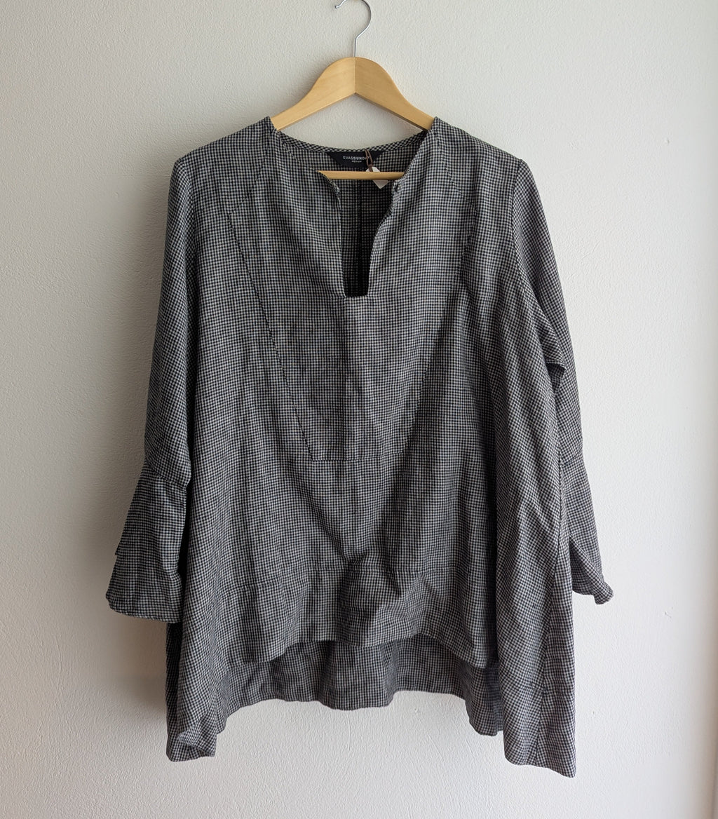 Eva's Sunday Linen Tunic Top
