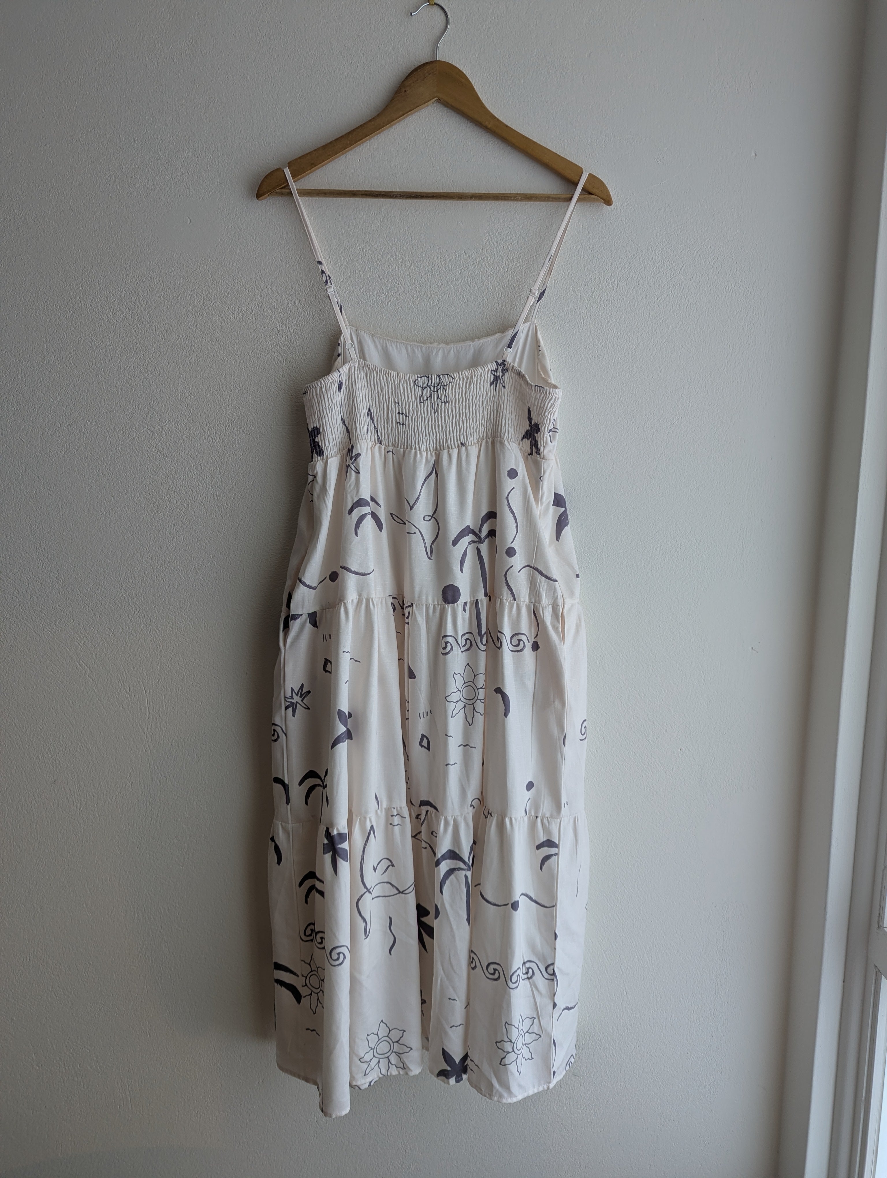 Delilah Beach Print Tiered dress