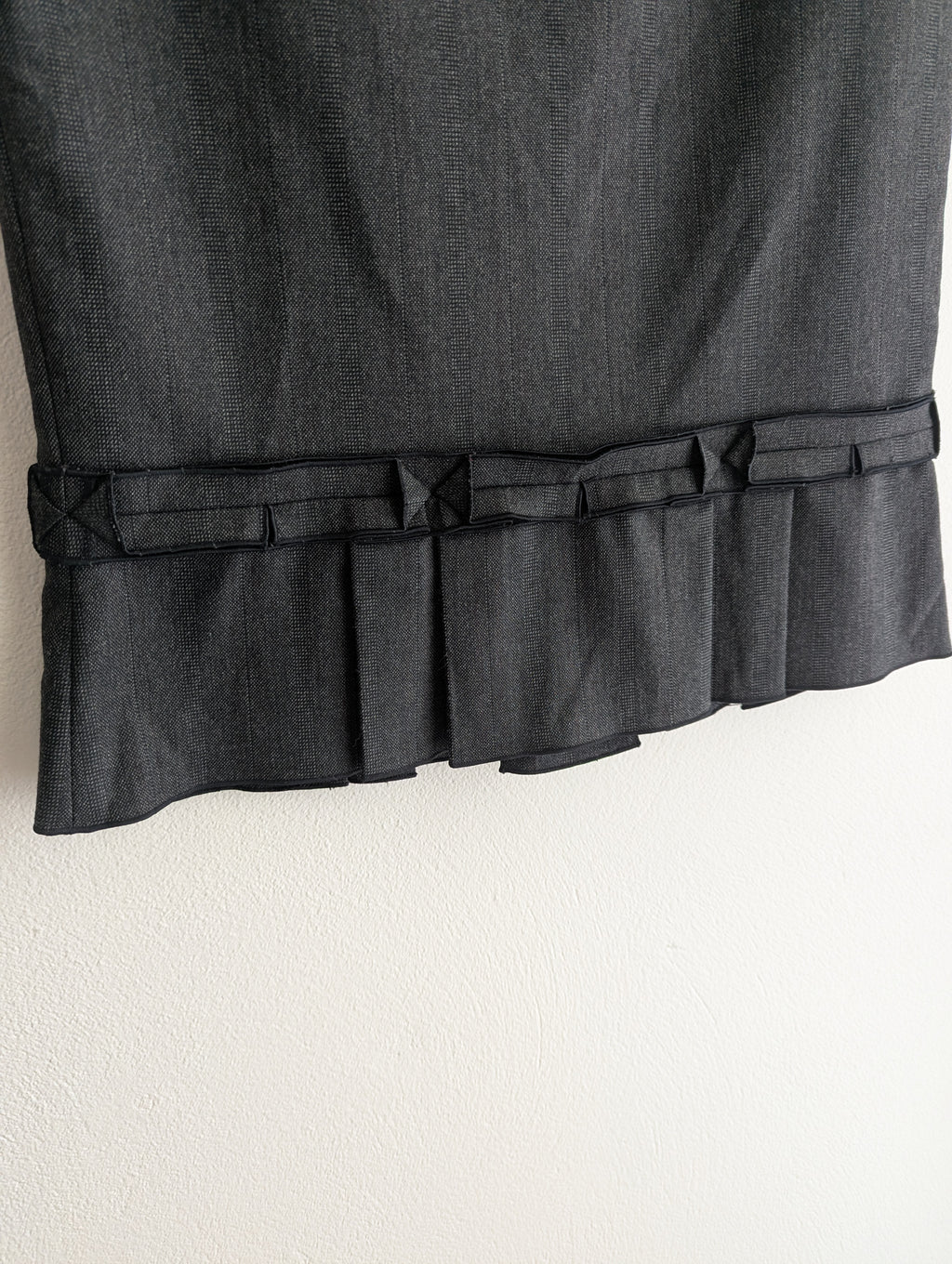 Cue Ruffle Hem Tailored Skirt