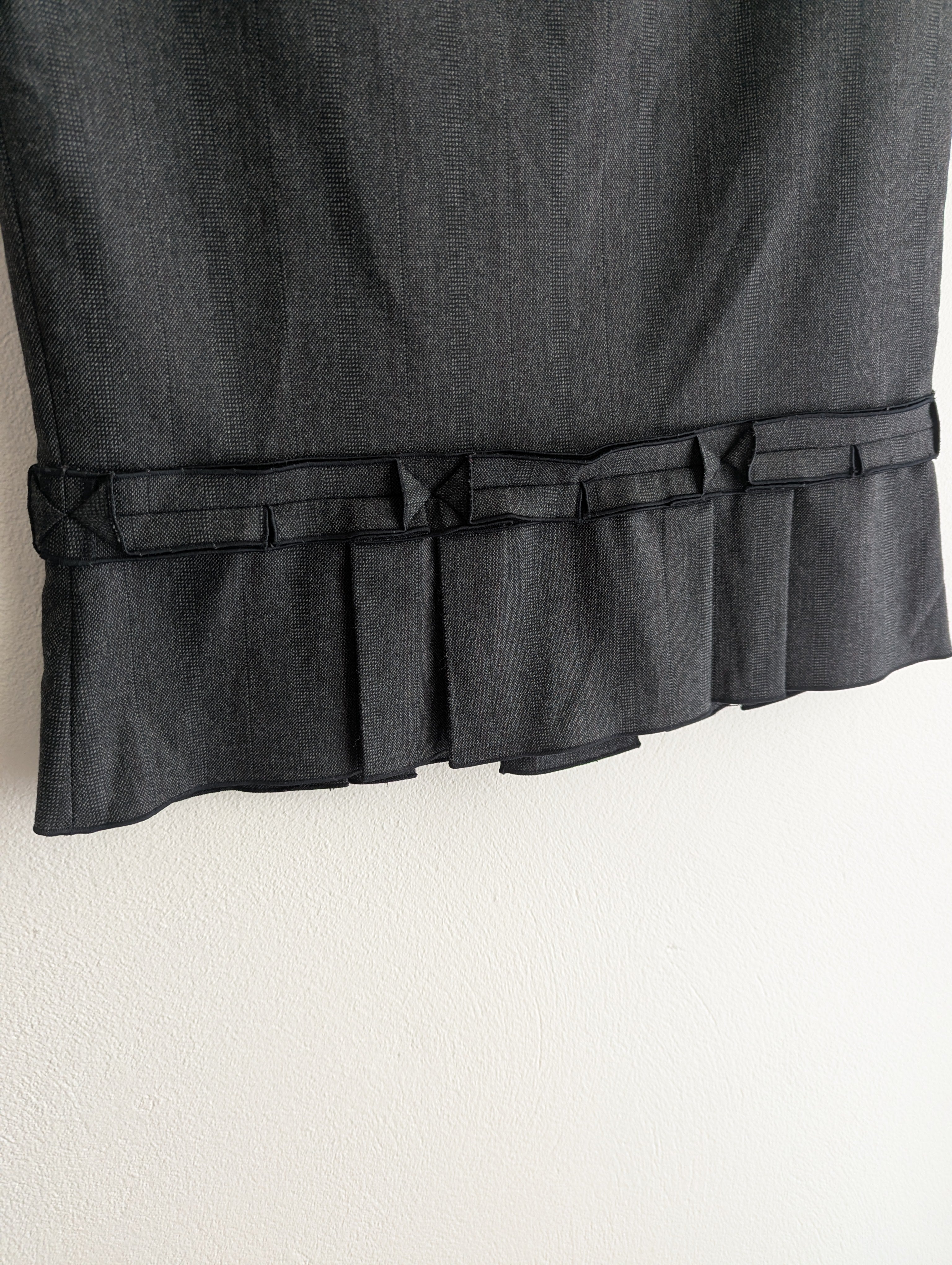 Cue Ruffle Hem Tailored Skirt