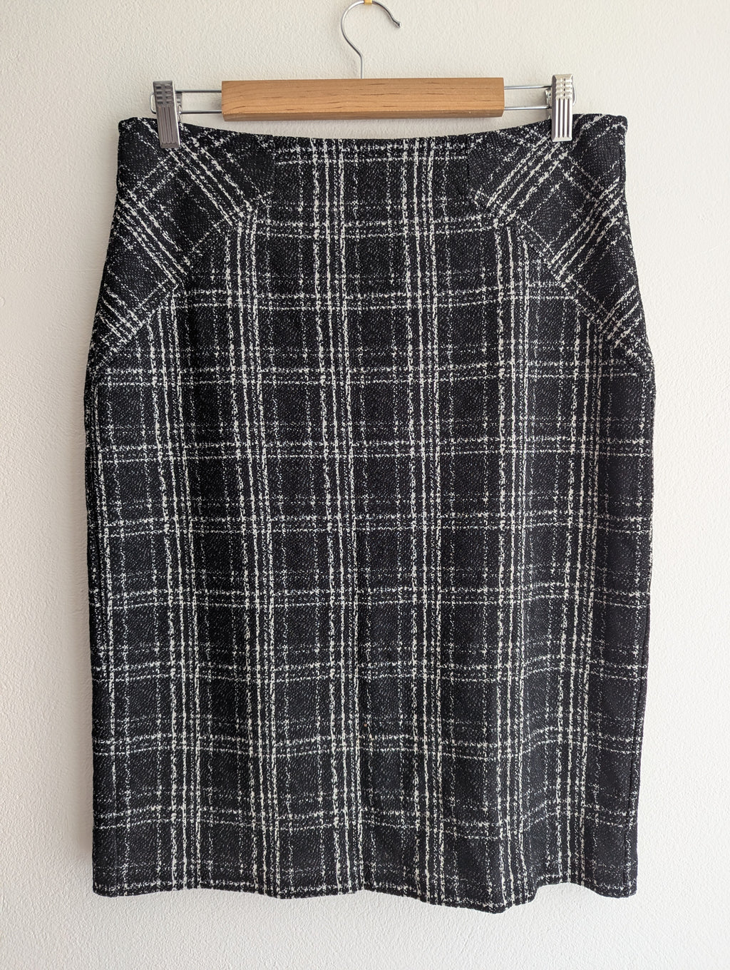 Cue in the City Check Skirt