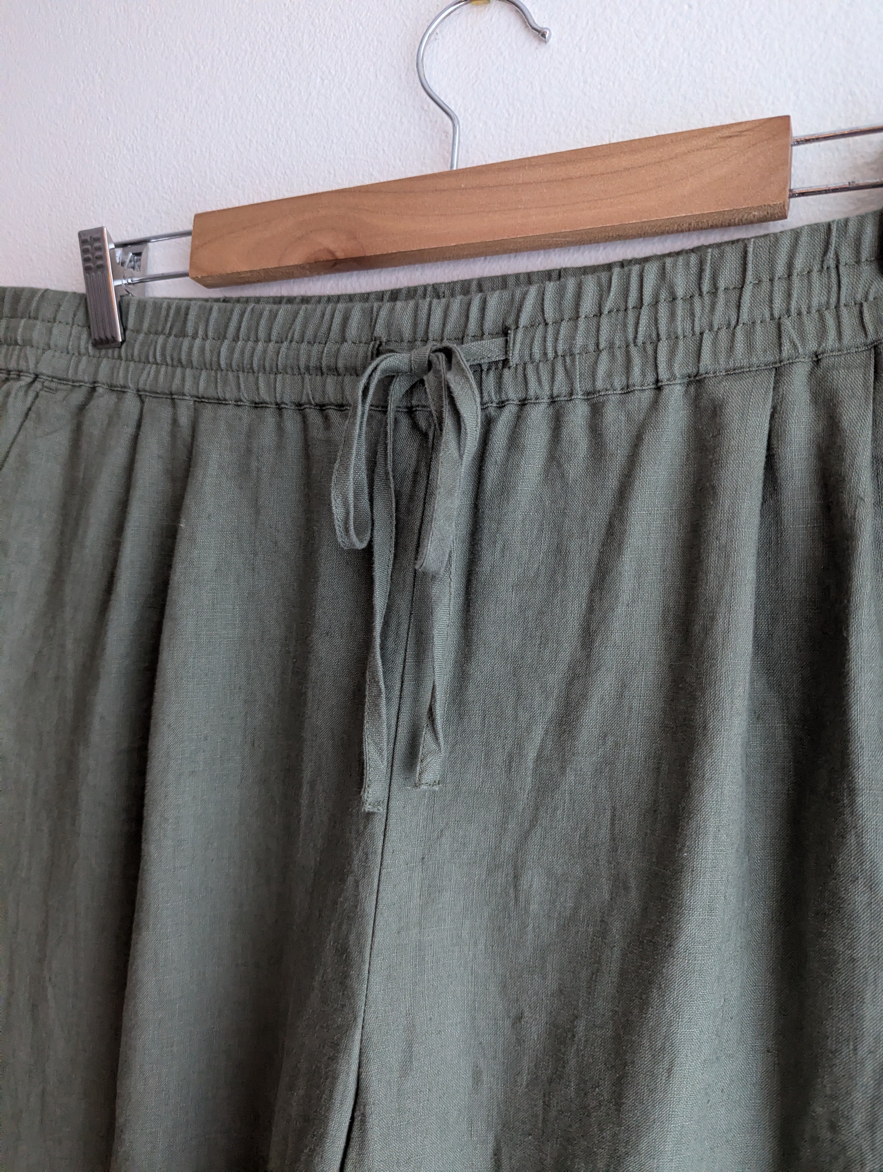Sussan Linen Khaki Trousers