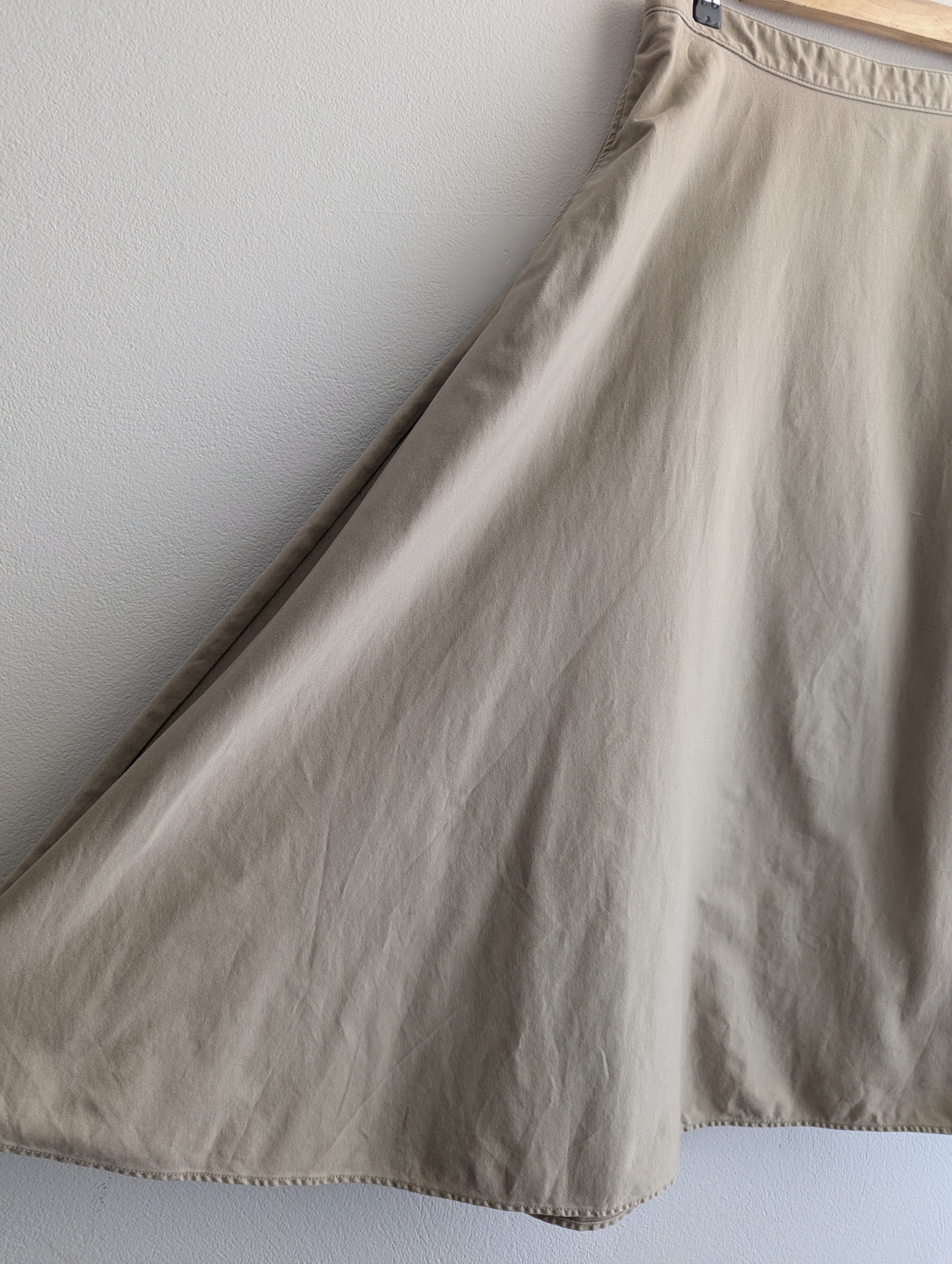 Uniqlo Full A-line Midi Skirt