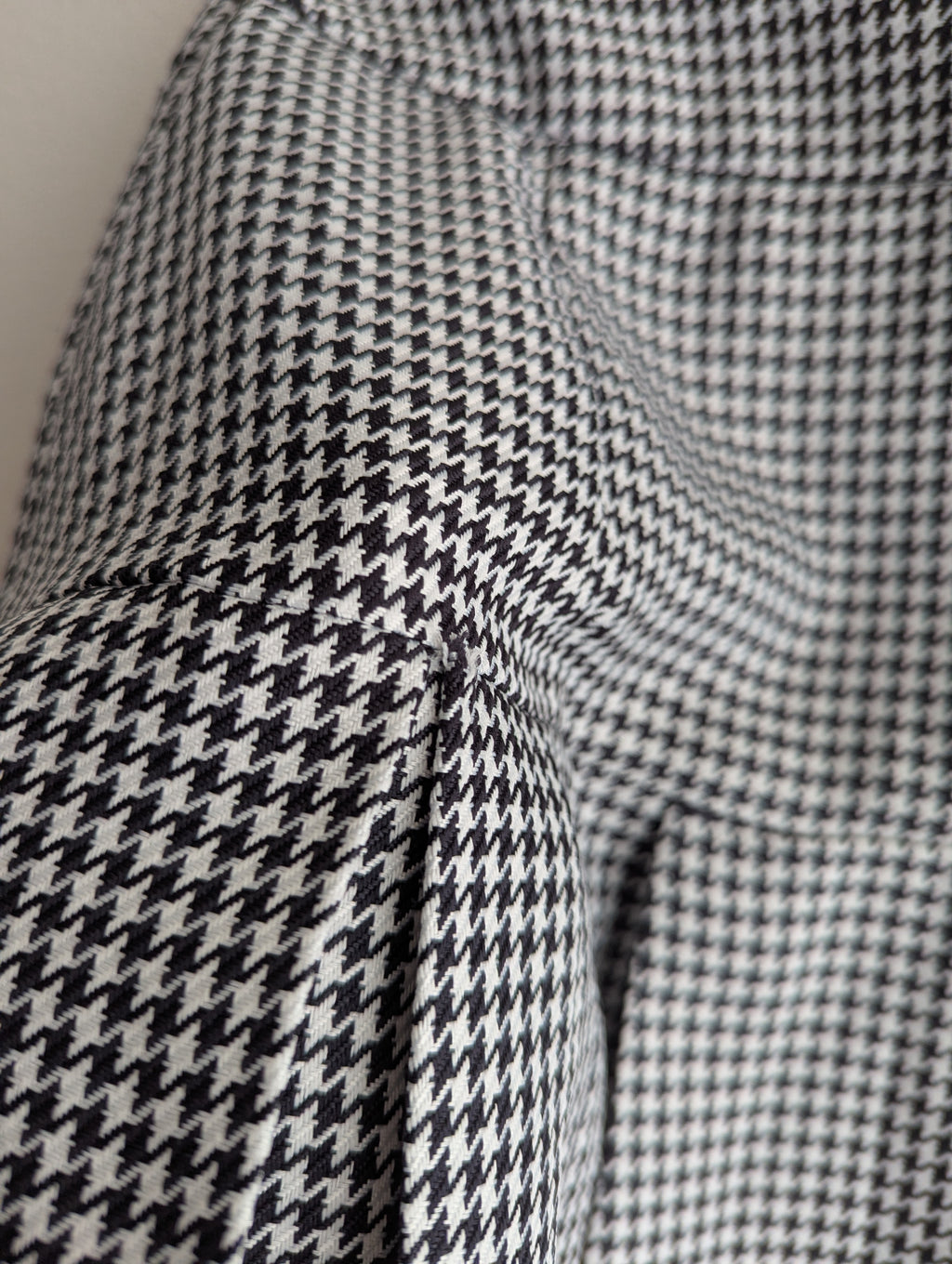 Ally Pleated Houndstooth Mini Skirt