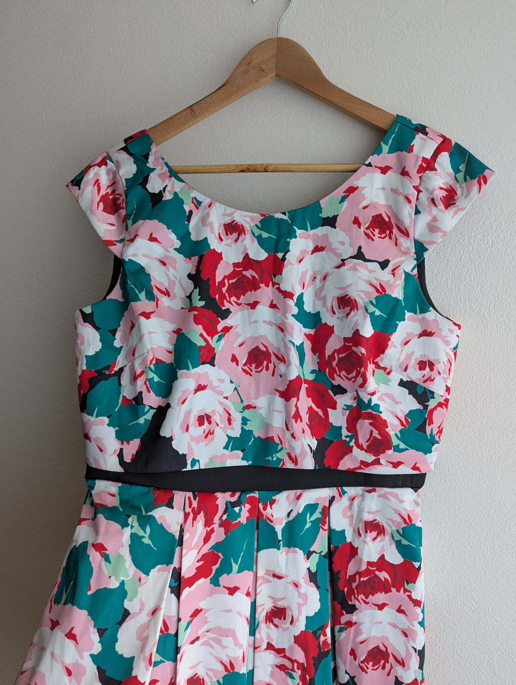 Review Floral Dress